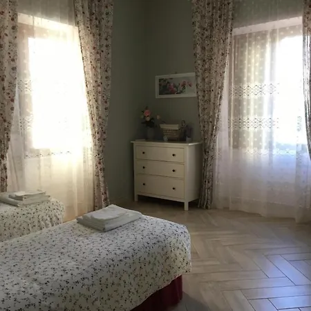 Casa Vacanze Via Veneto Holiday home *
